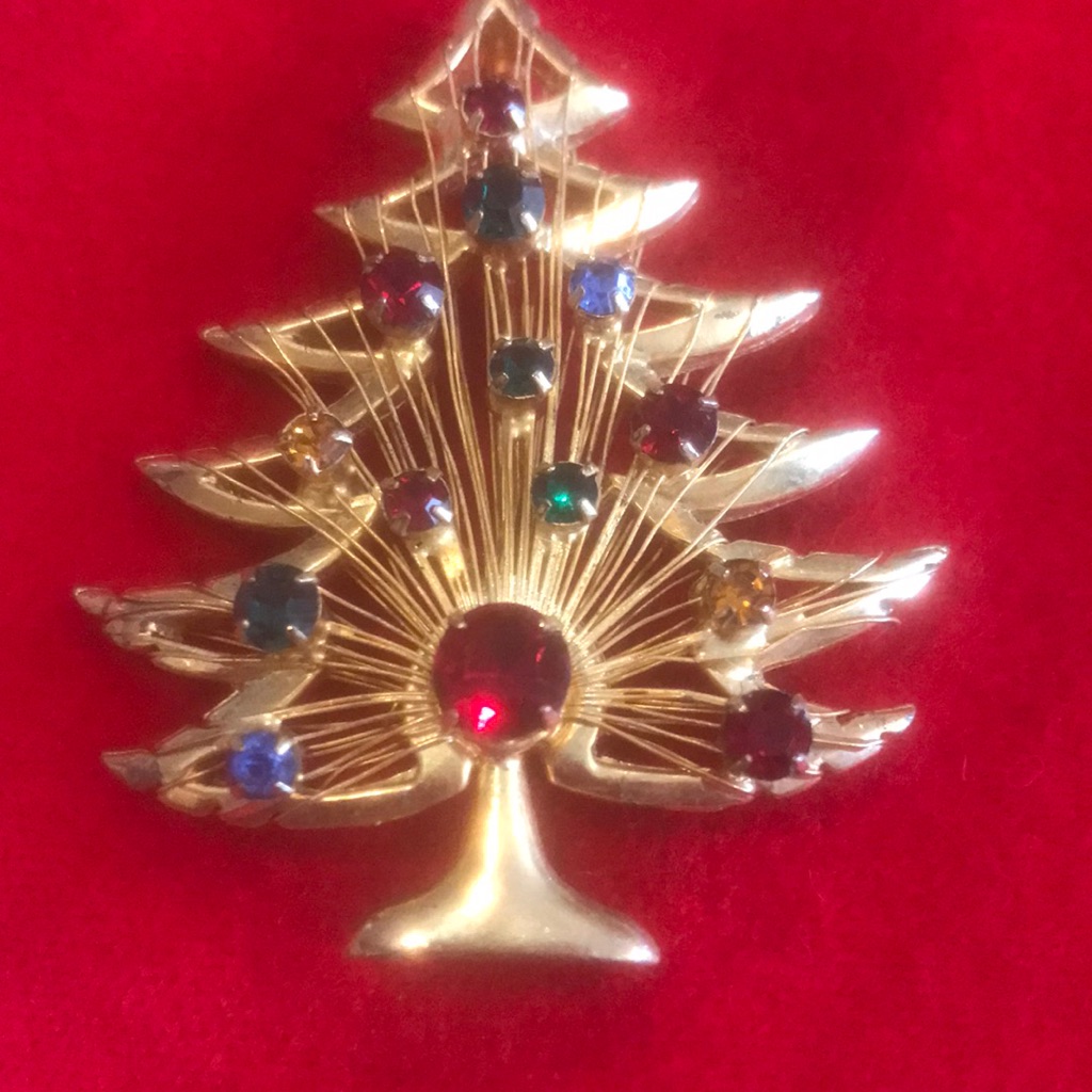 Soldvintage Christmas Brooch From Brooks